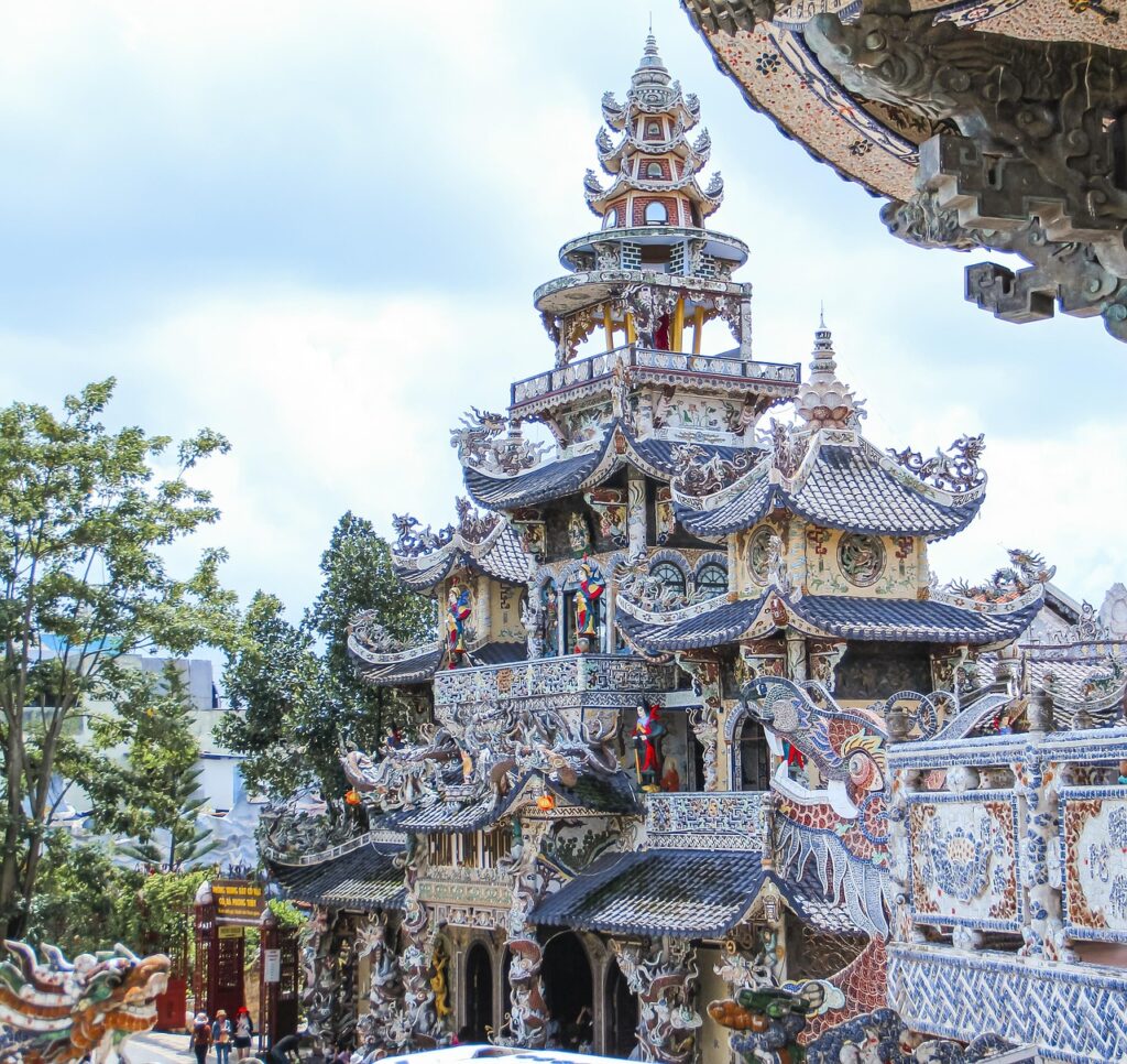 アロマ体験を楽しむための旅行プランは？