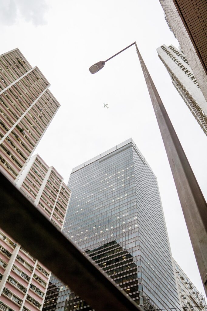 一人旅で美容を意識した旅行中にむくみ改善する方法は？