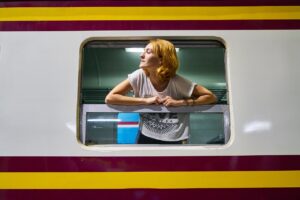 一人旅美容旅行で女性が安心して使える一人旅防犯グッズは？
